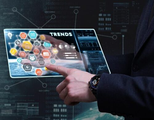Supply Chain Trends 2025: Innovation & Sustainability